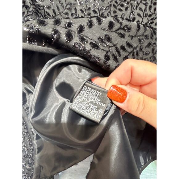 Kasper Dressy Top Black Floral Sparkle Evening Wear Back Zip Women's Size 6 - Picture 3 of 9